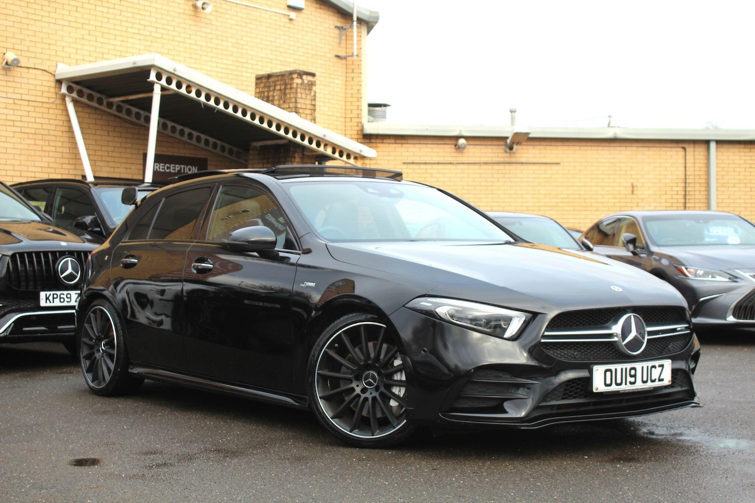 Used Mercedes-Benz A-Class 2019 for sale - 76849739: Photo 3