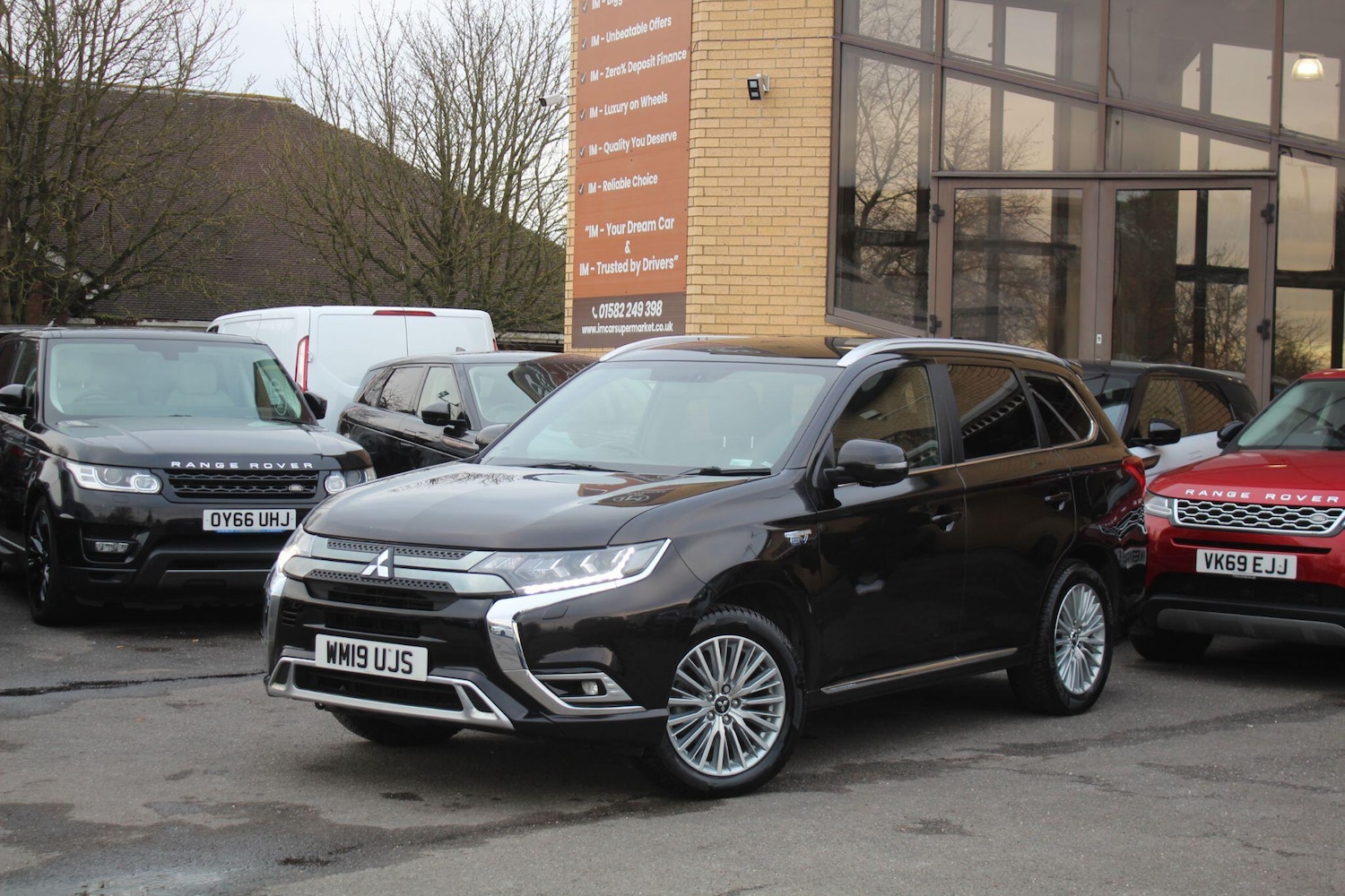 Used Mitsubishi Outlander 2019 for sale - 76645493: Photo 1
