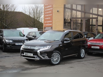 2019 (19) - 2.4h TwinMotor 13.8kWh 4h SUV 5dr Petrol Plug-in Hybrid CVT 4WD Euro 6 (s/s