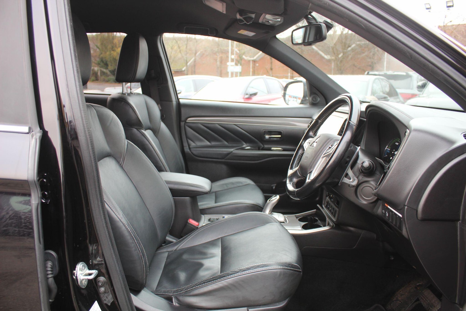 Used Mitsubishi Outlander 2019 for sale - 76645493: Photo 30