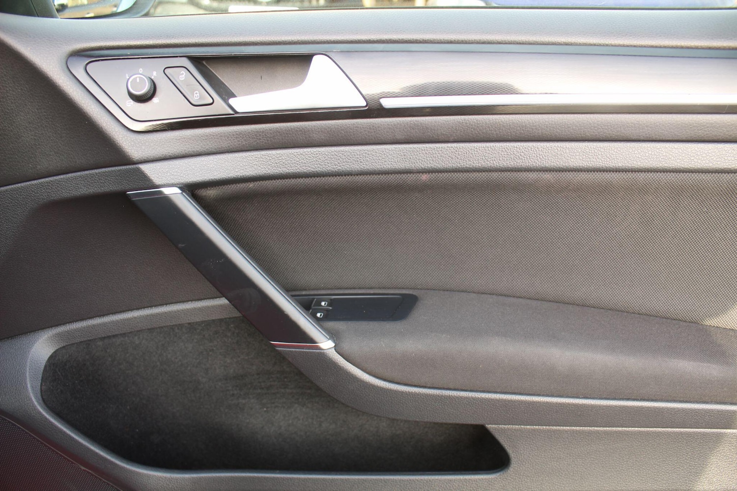 Used Volkswagen Golf 2015 for sale - 76913069: Photo 27