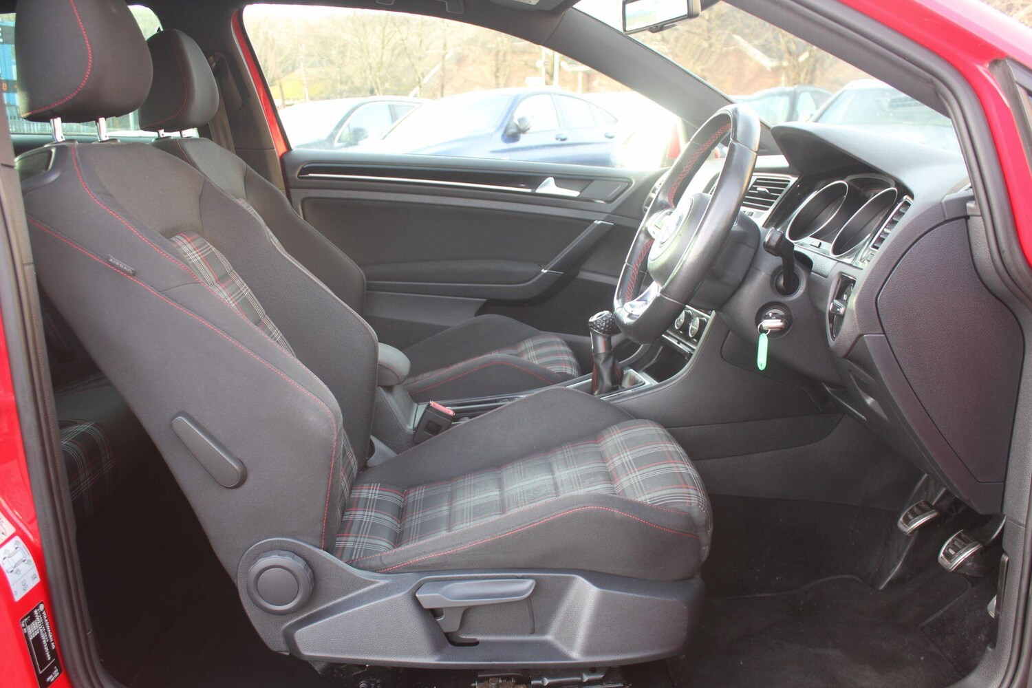 Used Volkswagen Golf 2015 for sale - 76913069: Photo 28