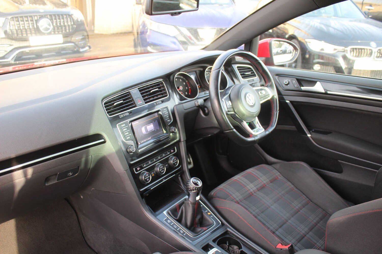 Used Volkswagen Golf 2015 for sale - 76913069: Photo 33