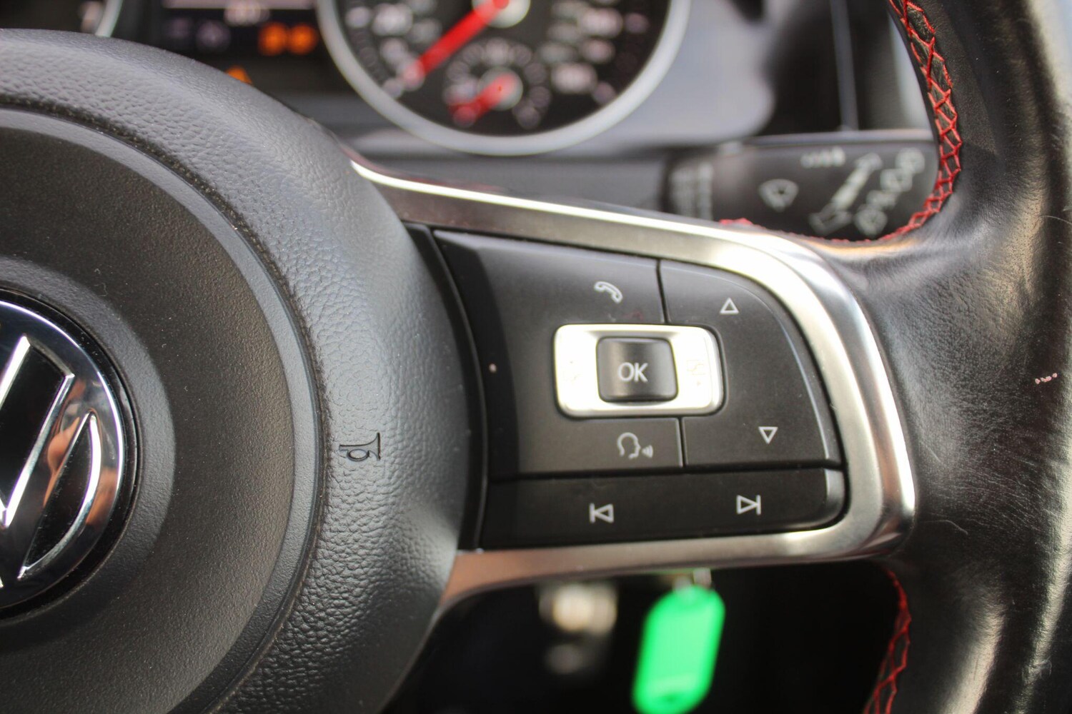 Used Volkswagen Golf 2015 for sale - 76913069: Photo 35