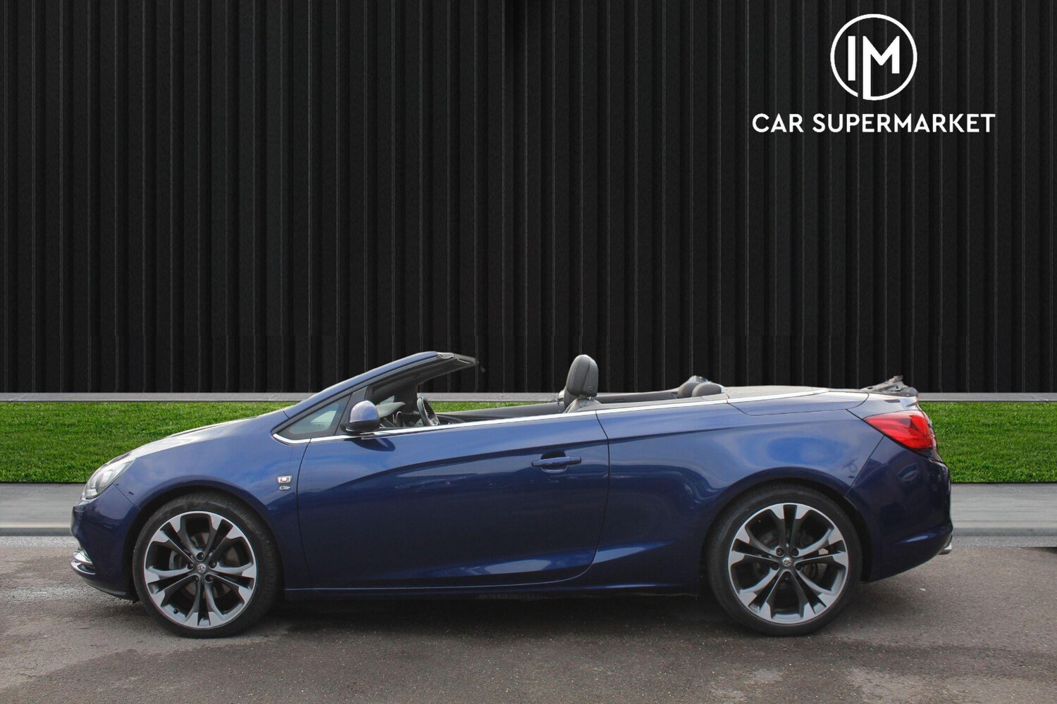 Used Vauxhall Cascada 2014 for sale - 77573832: Photo 14