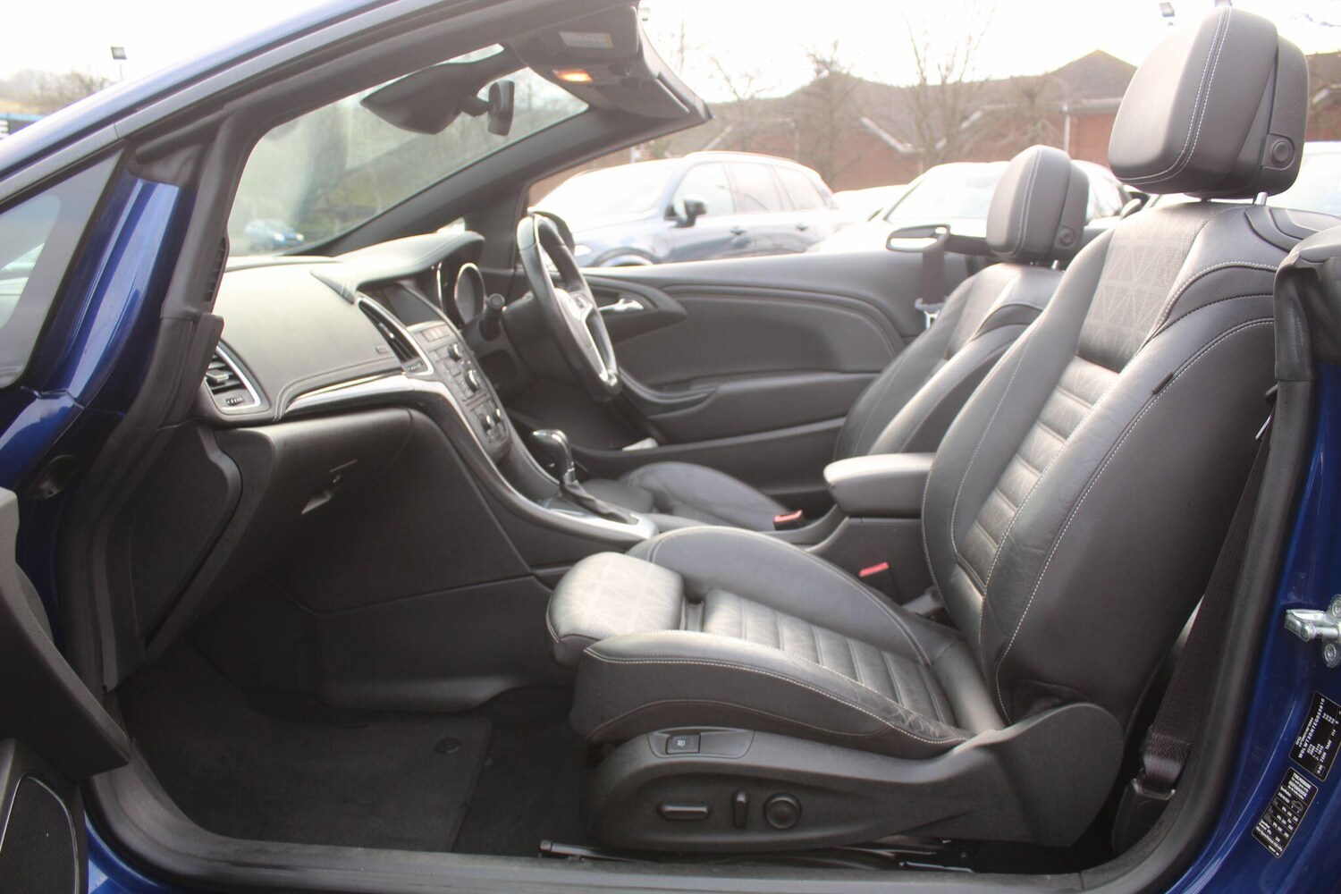 Used Vauxhall Cascada 2014 for sale - 77573832: Photo 39