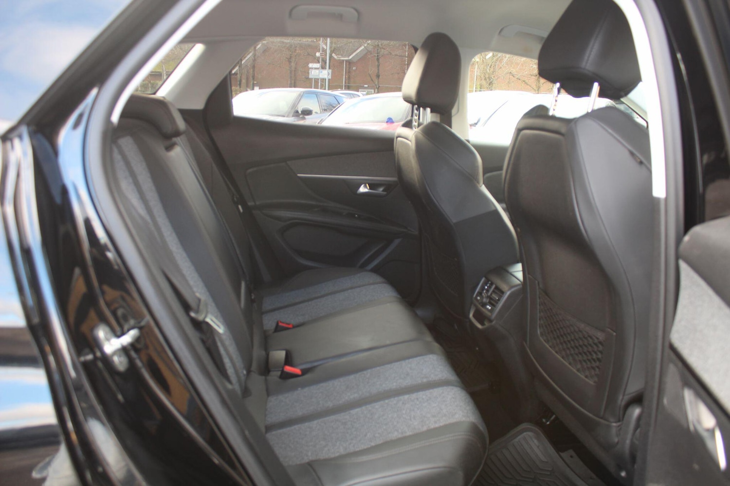 Used Peugeot 3008 for sale - 76997099: Photo 29