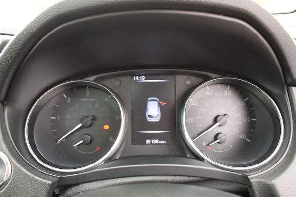 Used Nissan Qashqai 2018 for sale - 76031580: Photo 31