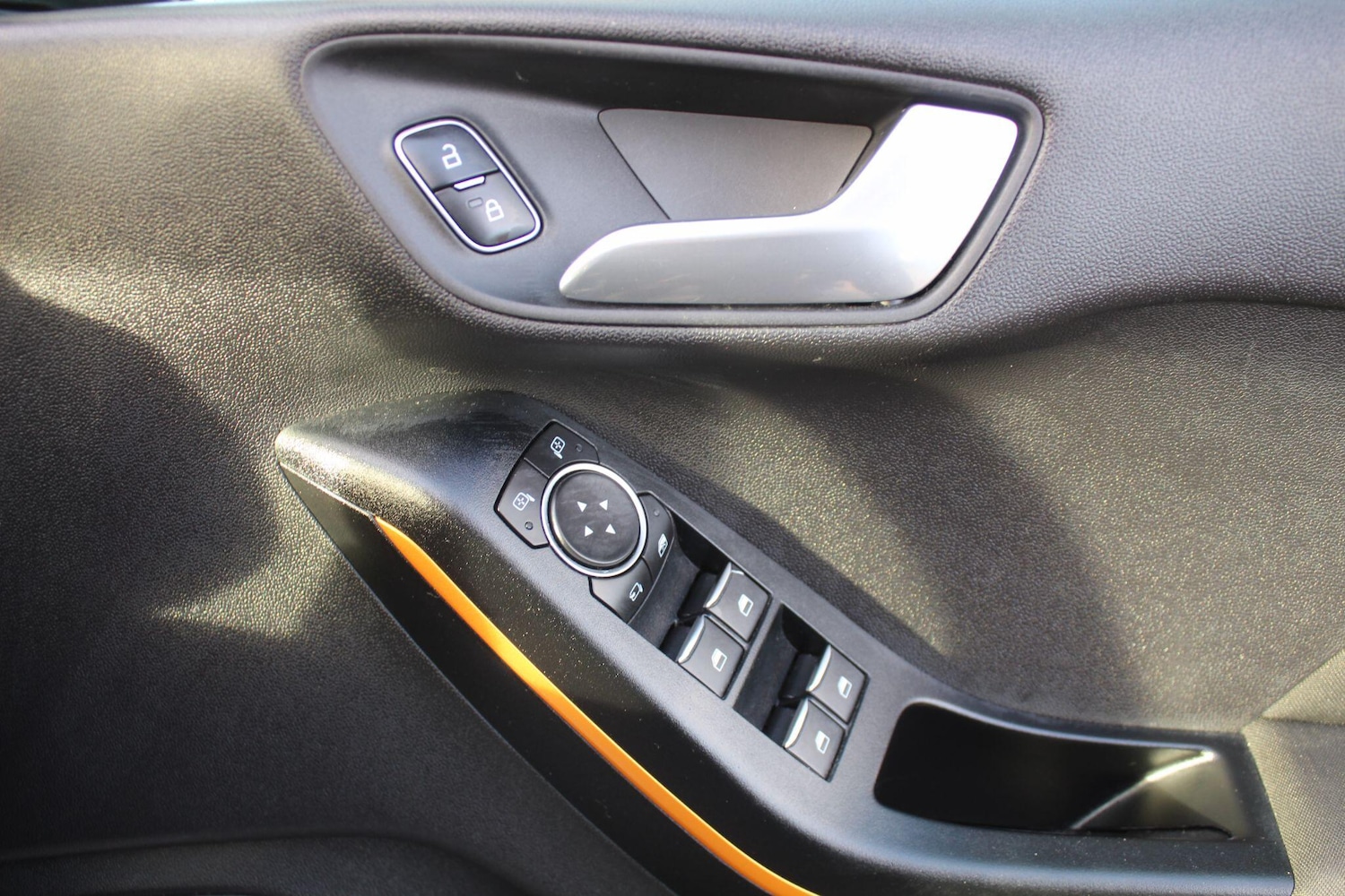 Used Ford Fiesta for sale - 77060199: Photo 33