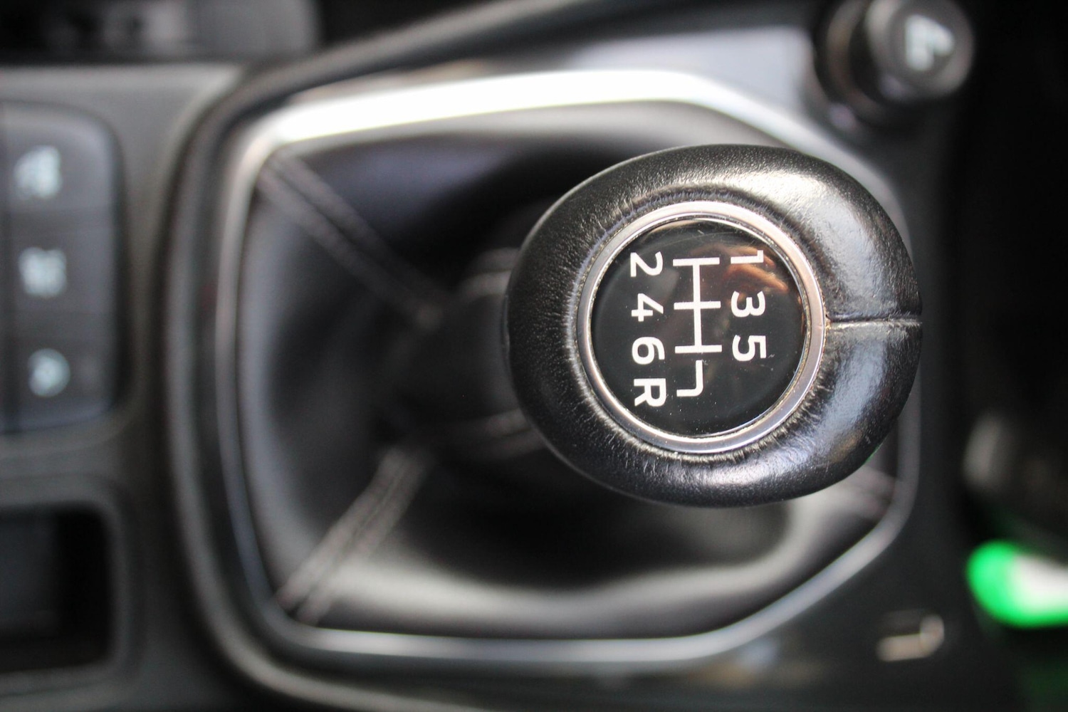 Used Ford Fiesta for sale - 77060199: Photo 48