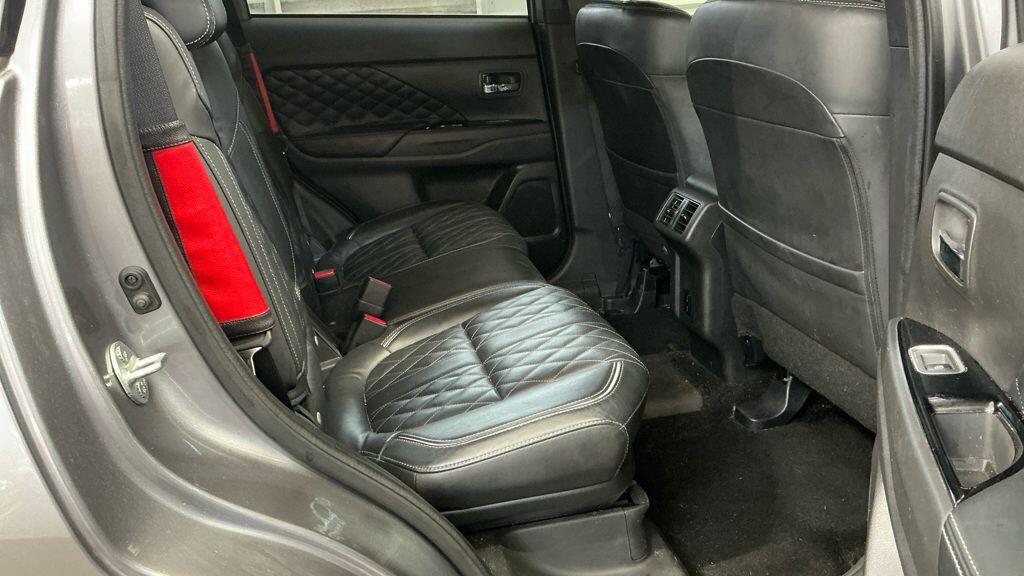 Used Mitsubishi Outlander 2019 for sale - 77174440: Photo 8