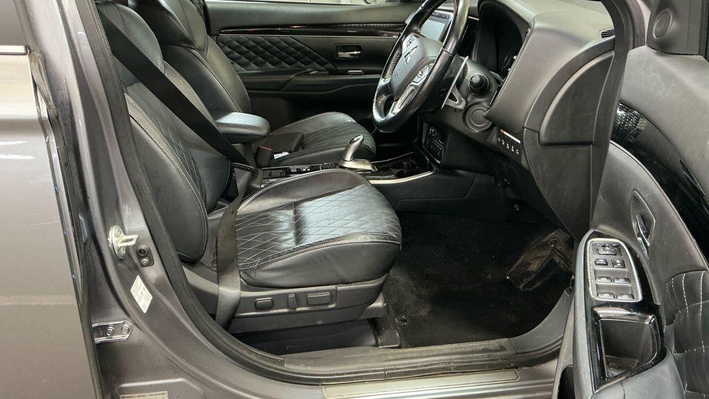 Used Mitsubishi Outlander 2019 for sale - 77174440: Photo 9