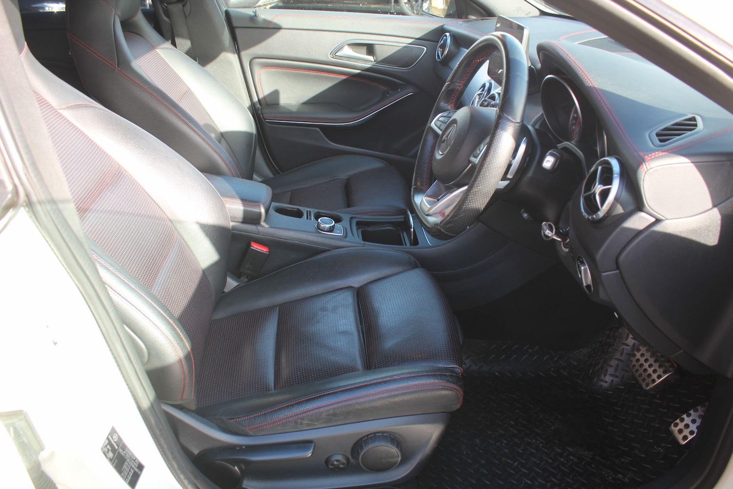 Used Mercedes-Benz CLA 2016 for sale - 77387205: Photo 30