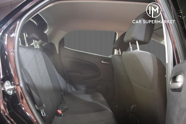 Used Mazda Mazda2 2011 for sale - 76214270: Photo 16