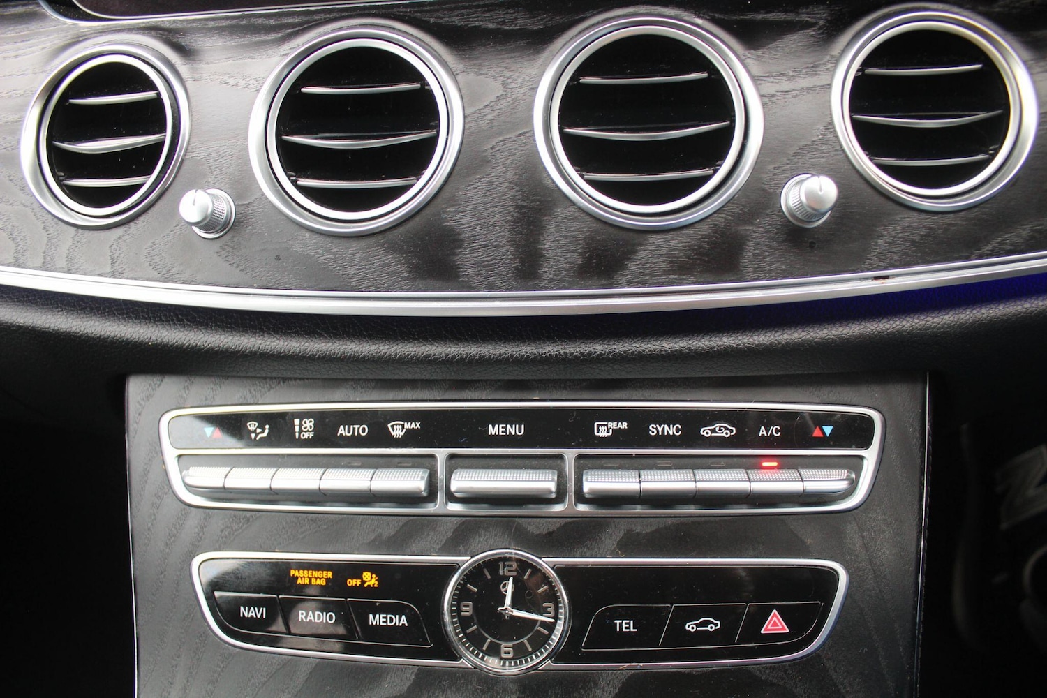 Used Mercedes-Benz E Class 2019 for sale - 76765600: Photo 22