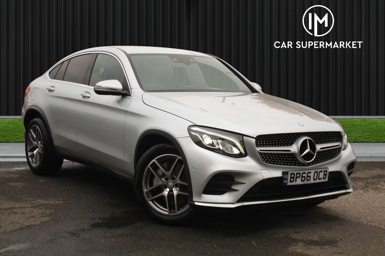 Used Mercedes-Benz GLC 2017 for sale - 76189582: Photo 1