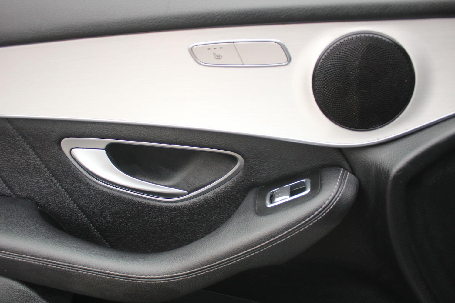 Used Mercedes-Benz GLC 2017 for sale - 76189582: Photo 19