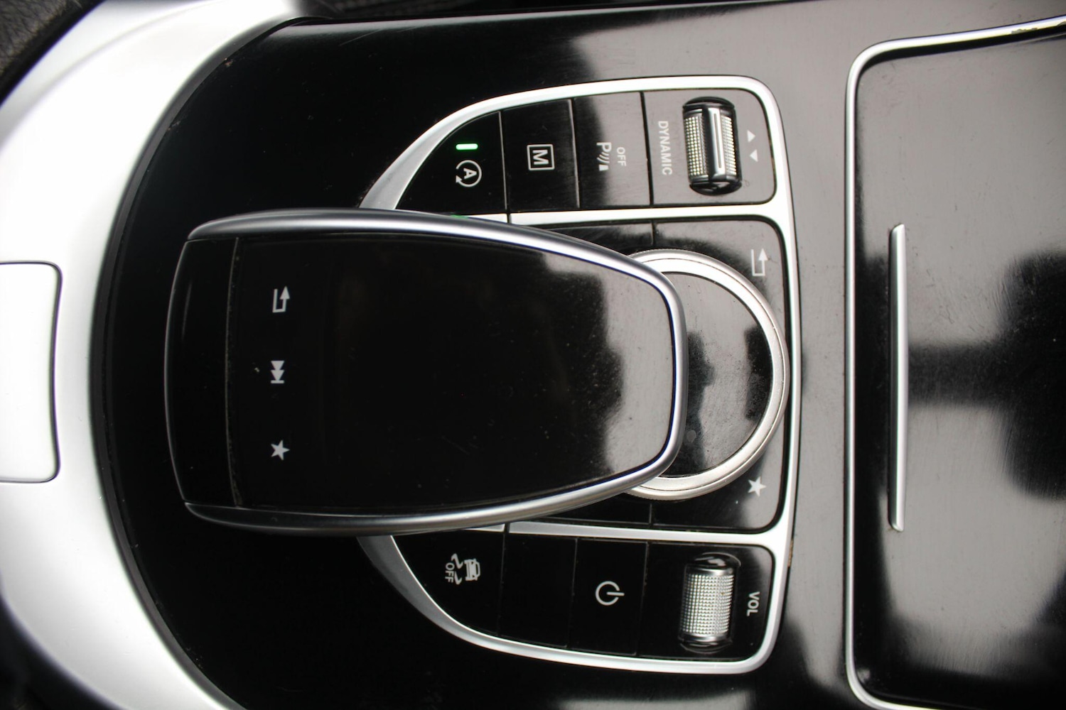 Used Mercedes-Benz GLC 2017 for sale - 76189582: Photo 26