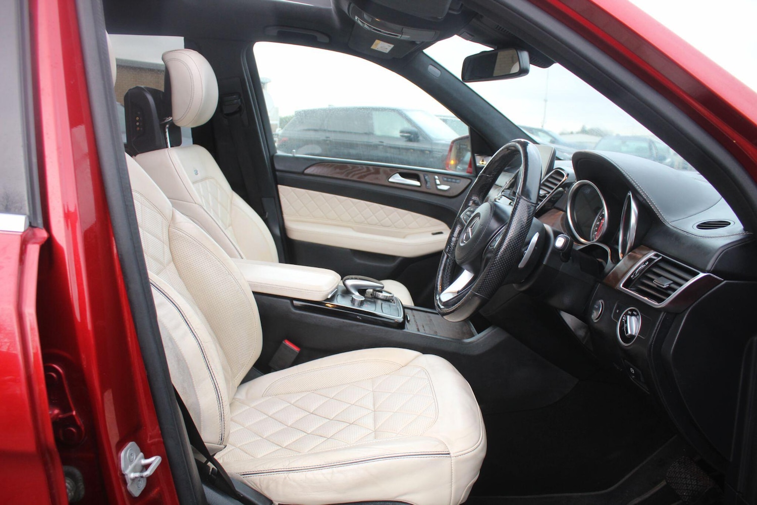 Used Mercedes-Benz GLS 2017 for sale - 76701393: Photo 28