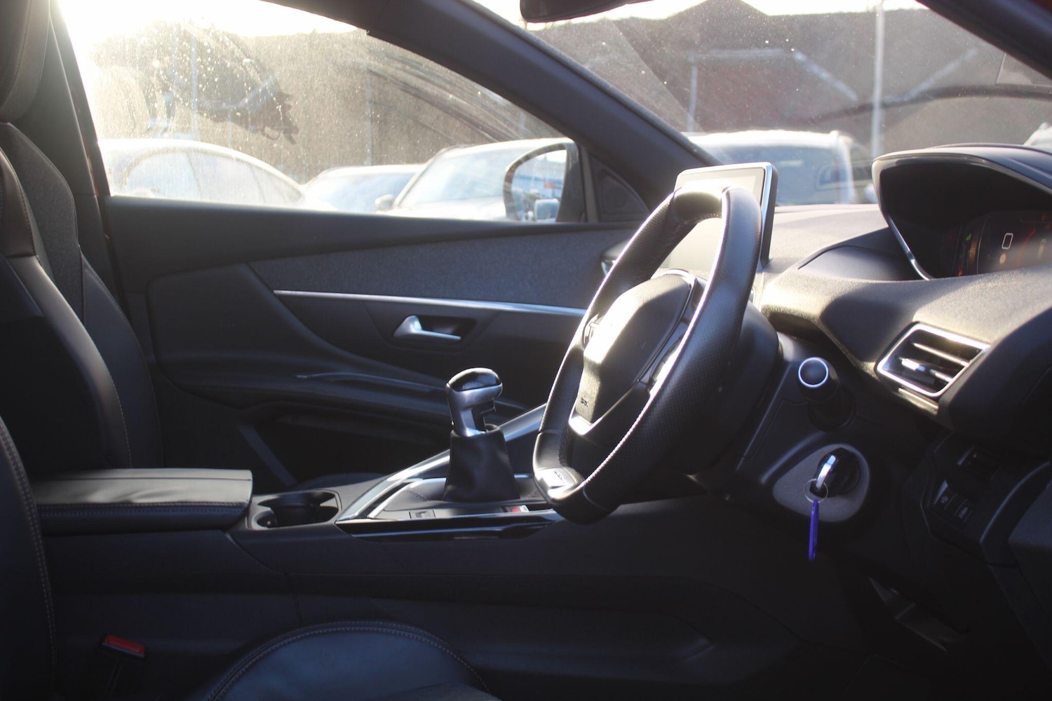 Used Peugeot 3008 2018 for sale - 76992032: Photo 21