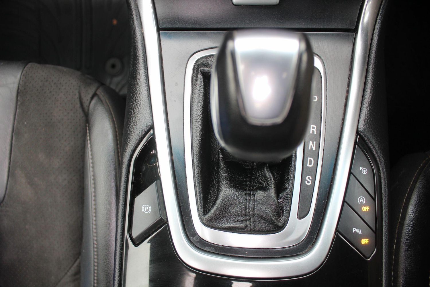 Used Ford Edge 2018 for sale - 76441250: Photo 14