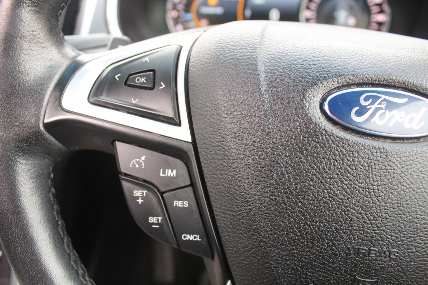 Used Ford Edge 2018 for sale - 76441250: Photo 19