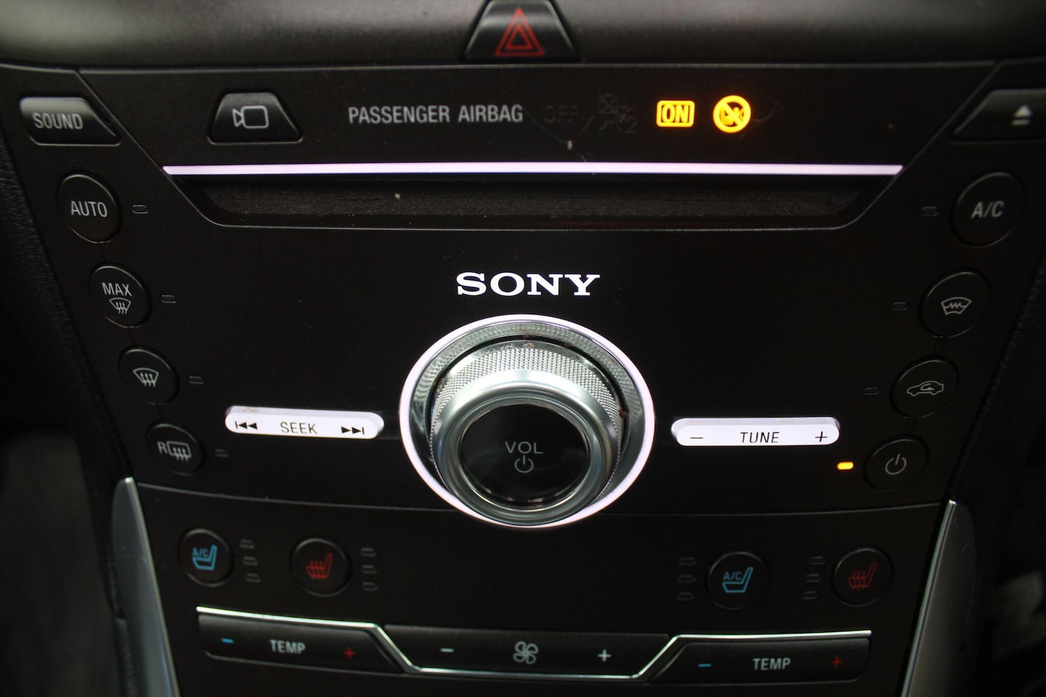 Used Ford Edge 2018 for sale - 76441250: Photo 21