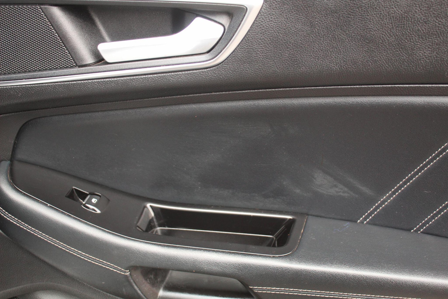 Used Ford Edge 2018 for sale - 76441250: Photo 23