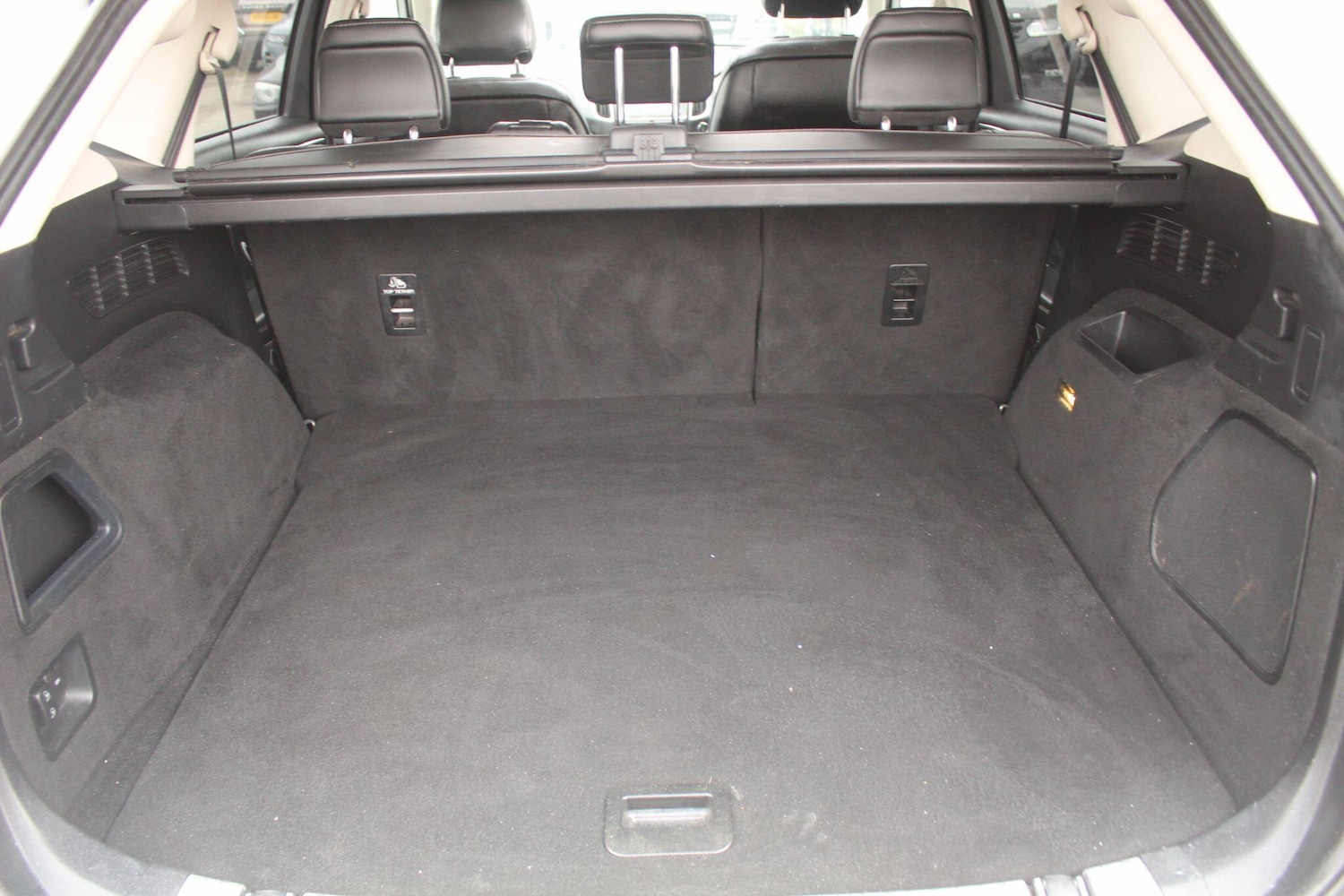 Used Ford Edge 2018 for sale - 76441250: Photo 32