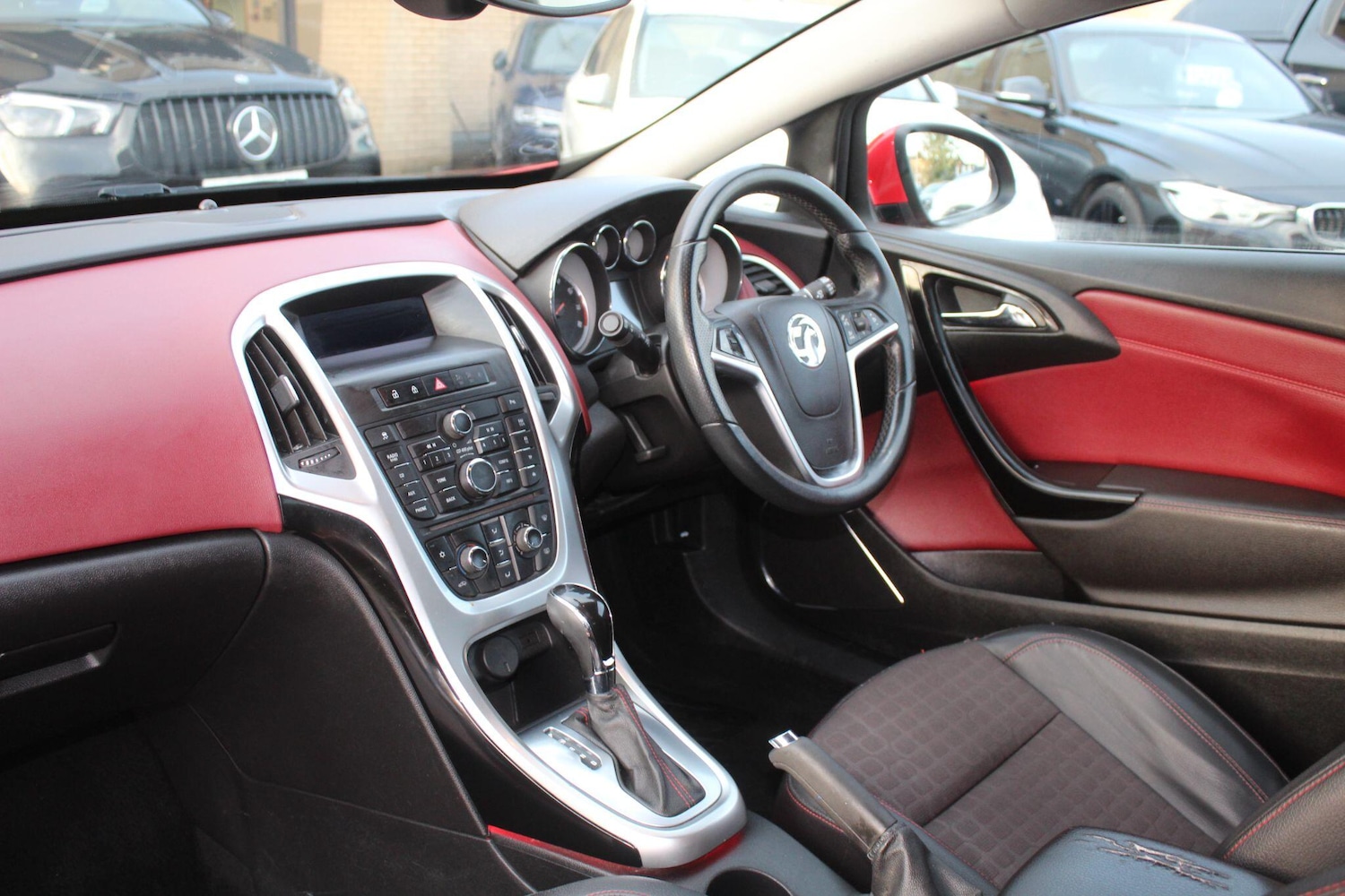 Used Vauxhall Astra GTC 2014 for sale - 77314786: Photo 24