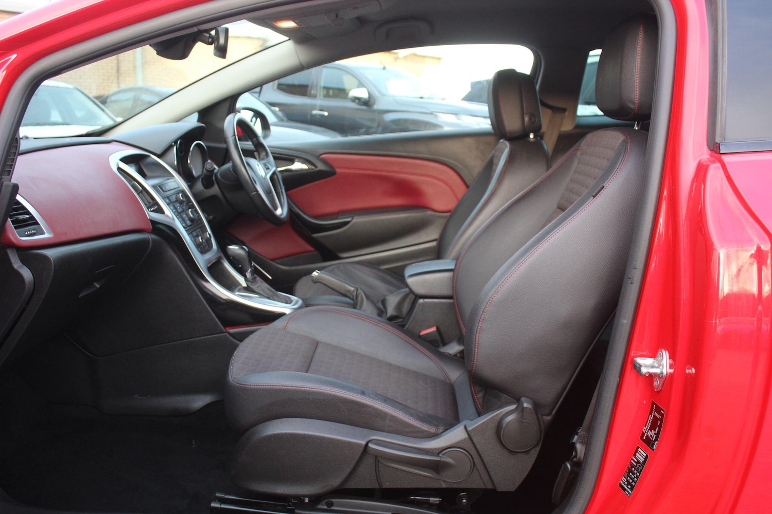 Used Vauxhall Astra GTC 2014 for sale - 77314786: Photo 37