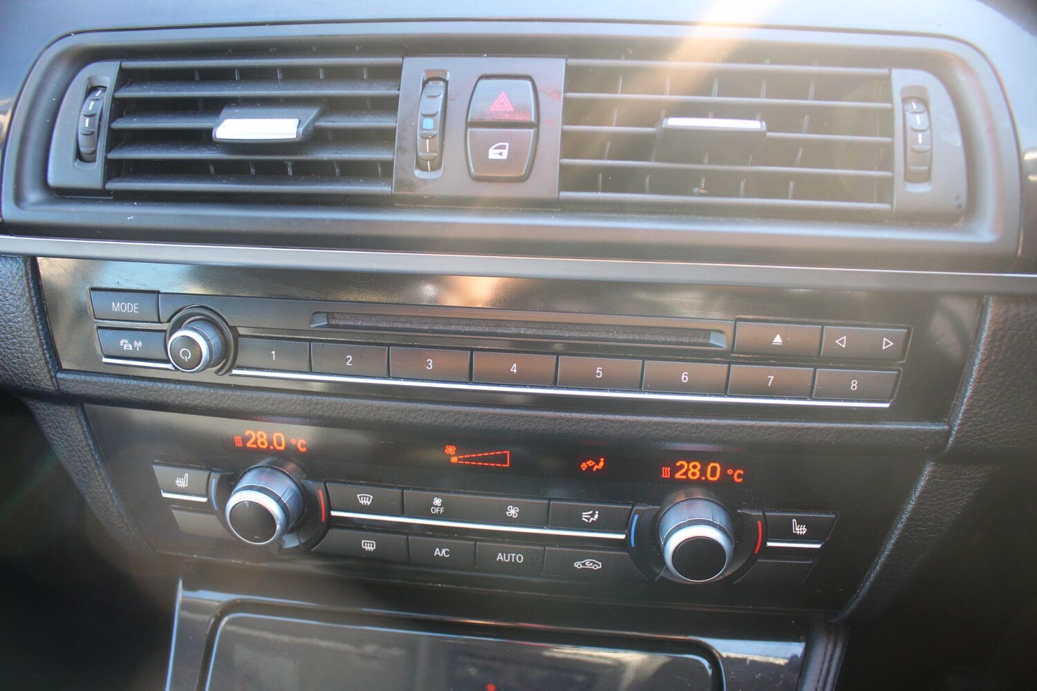 Used BMW 5 Series 2014 for sale - 77575266: Photo 25