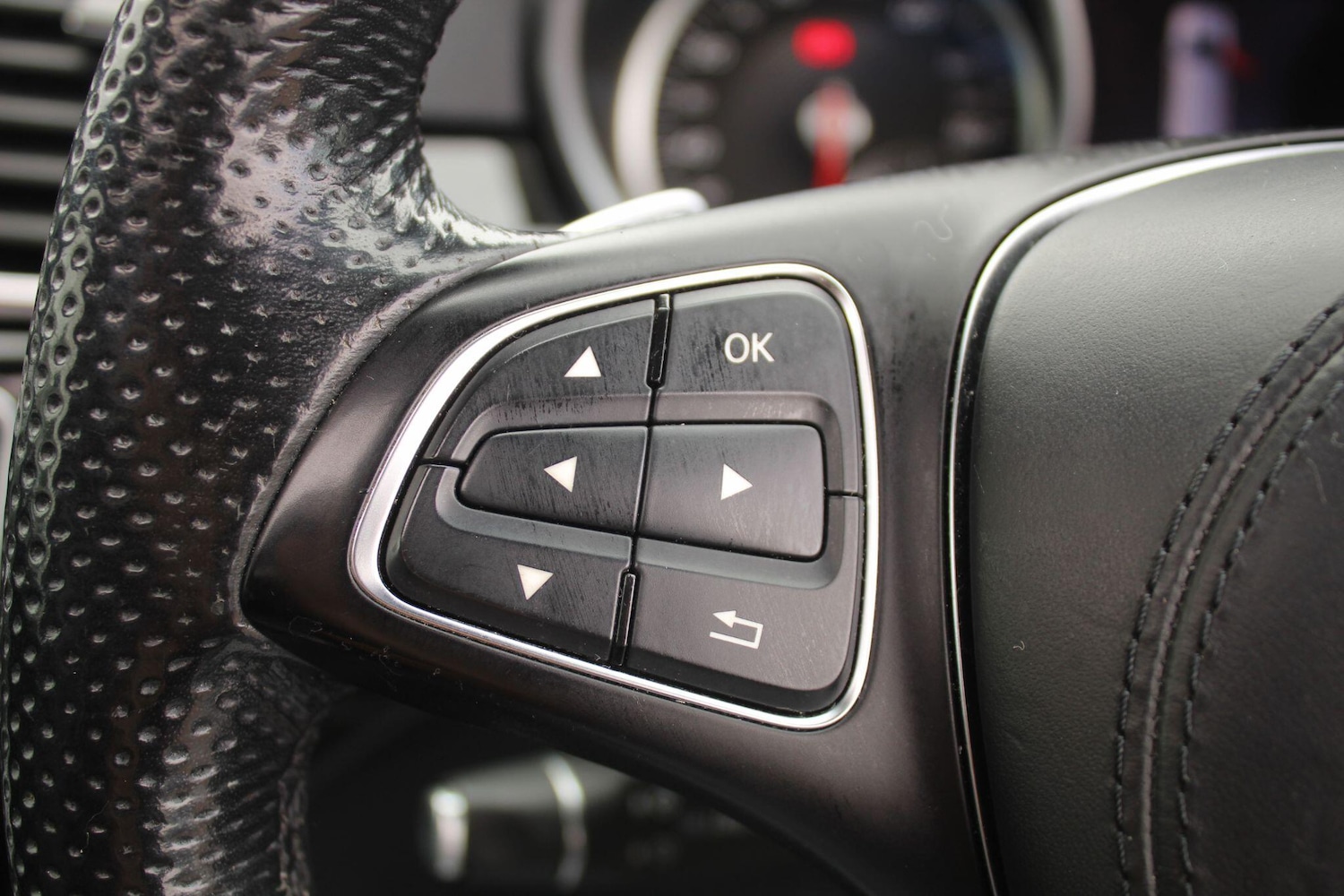 Used Mercedes-Benz GLS for sale - 77267065: Photo 24