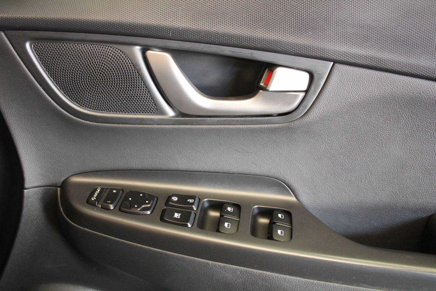 Used Hyundai KONA 2019 for sale - 76991502: Photo 10