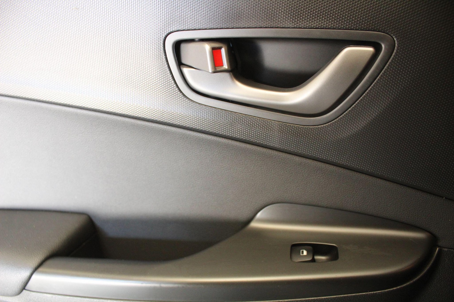 Used Hyundai KONA 2019 for sale - 76991502: Photo 17