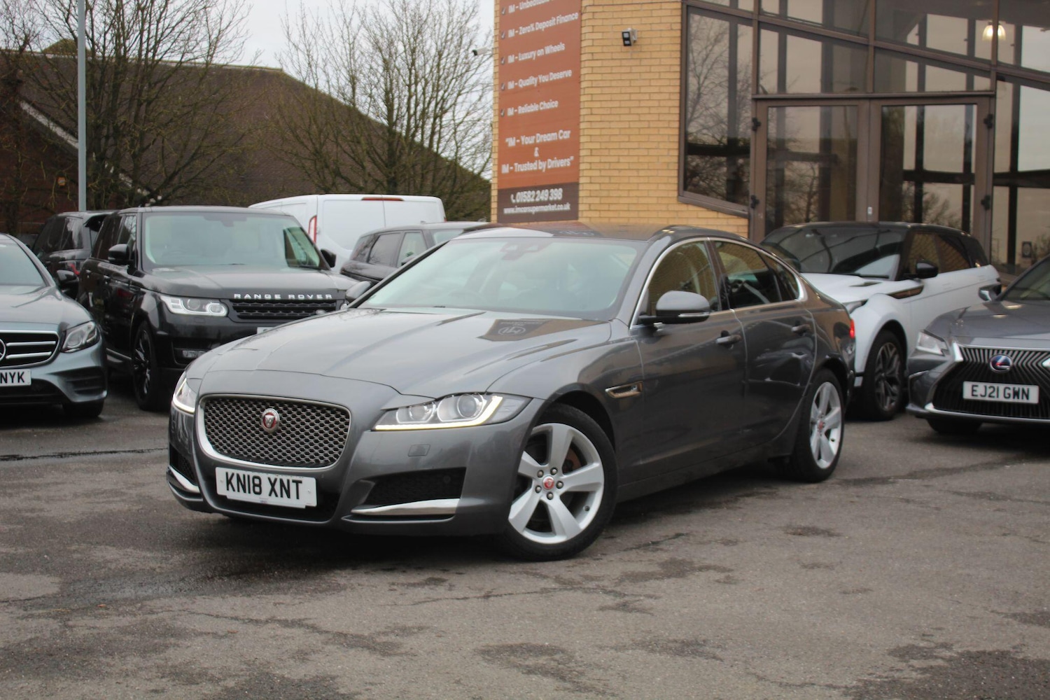 Used Jaguar XF 2018 for sale - 76596960: Photo 1