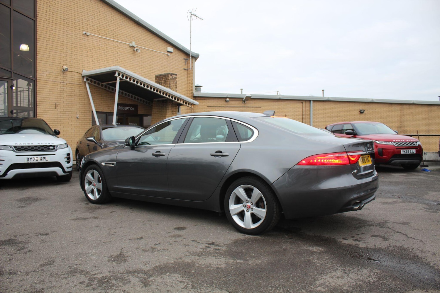 Used Jaguar XF 2018 for sale - 76596960: Photo 12