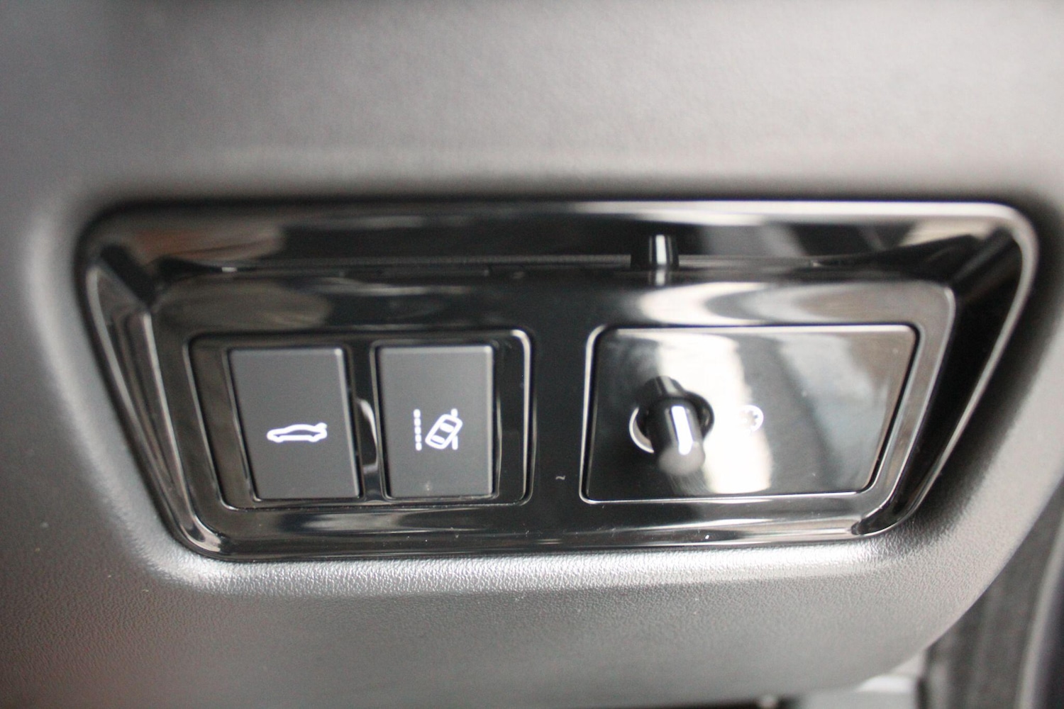 Used Jaguar XF 2018 for sale - 76596960: Photo 43