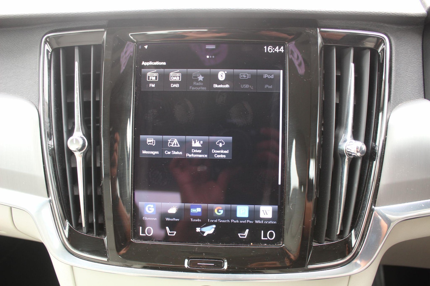 Vehicle 29