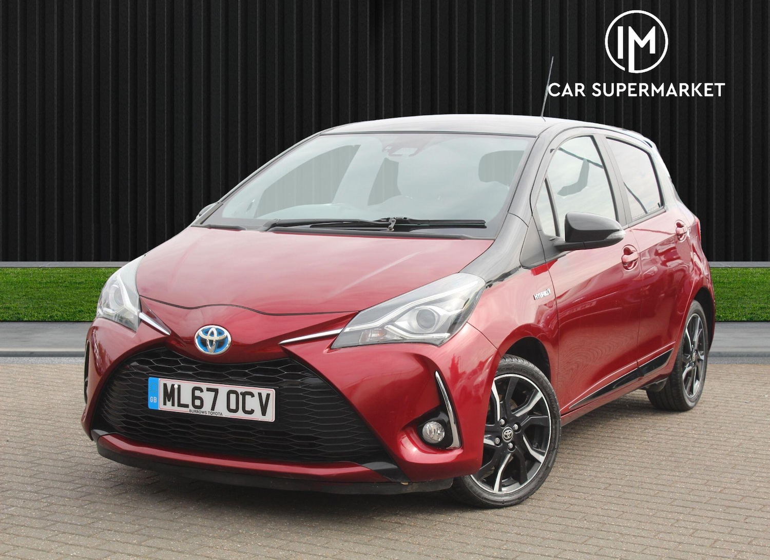 Used Toyota Yaris 2017 for sale - 76512235: Photo 3