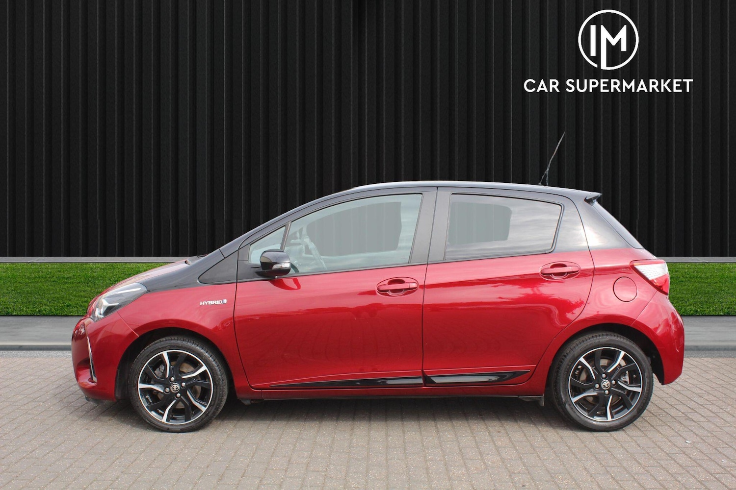 Used Toyota Yaris 2017 for sale - 76512235: Photo 6