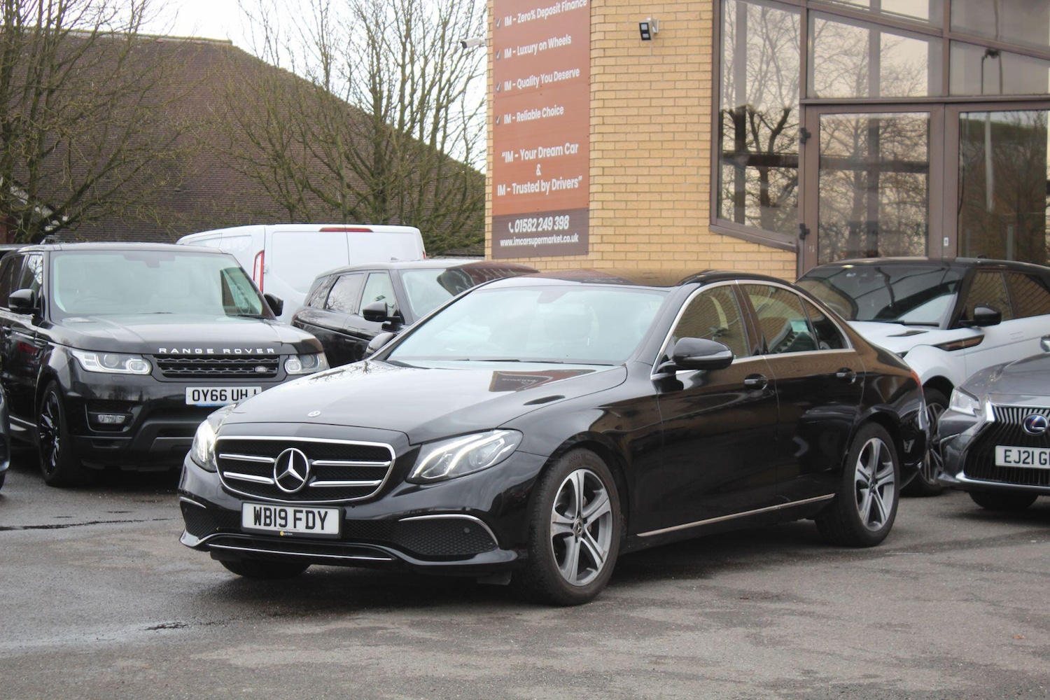 Used Mercedes-Benz E Class 2019 for sale - 76597124: Photo 2