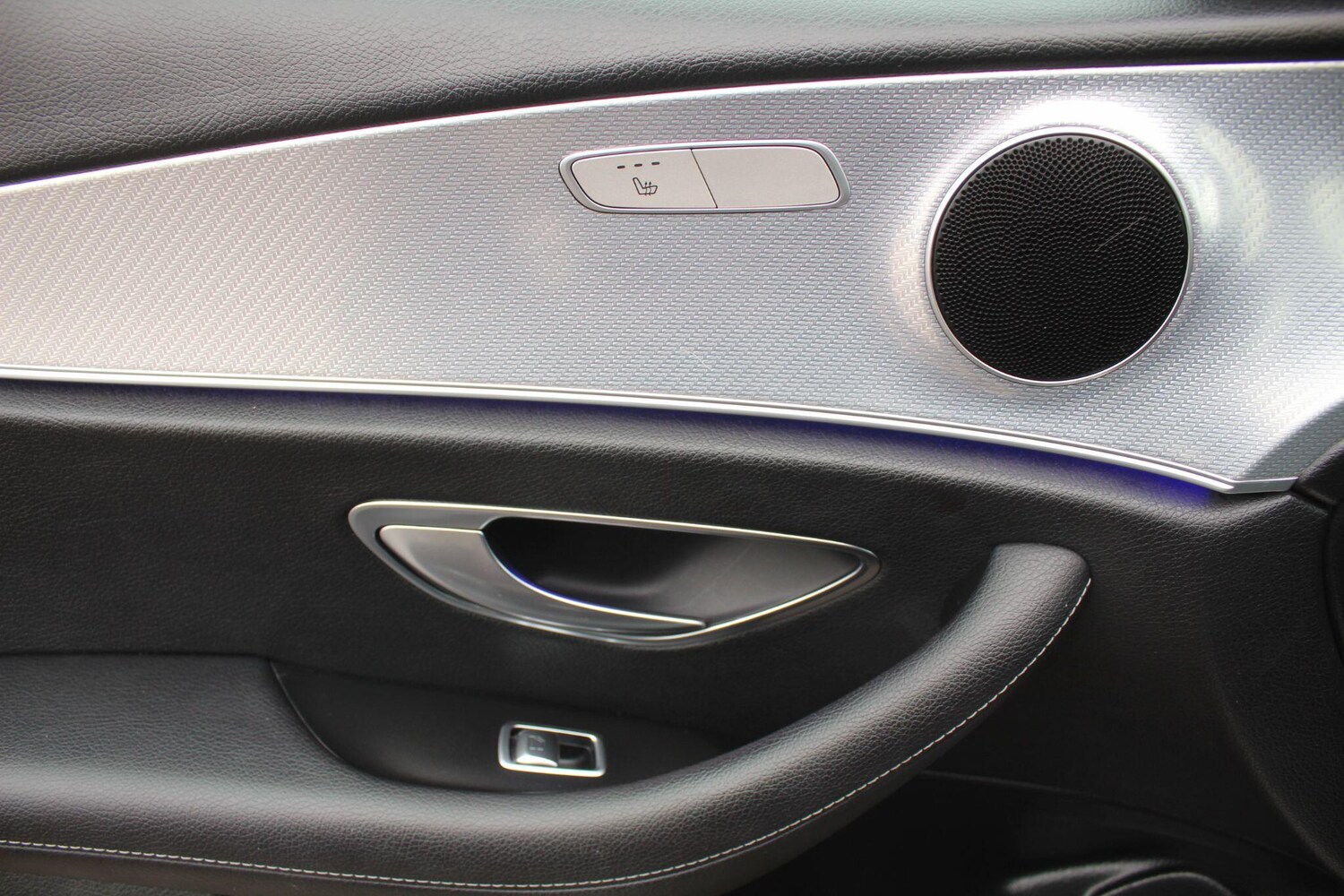 Used Mercedes-Benz E Class 2019 for sale - 76597124: Photo 35