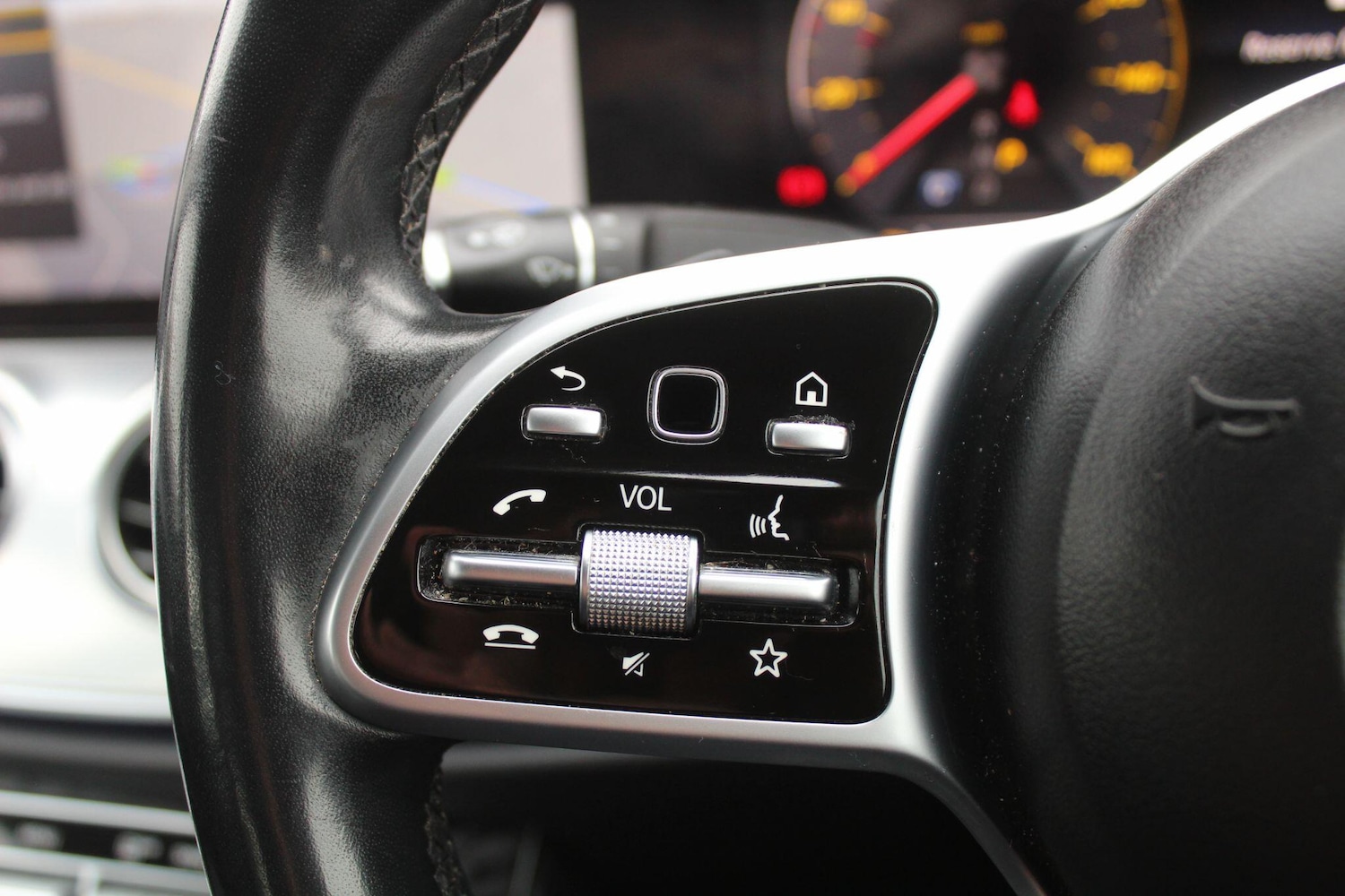 Used Mercedes-Benz E Class 2019 for sale - 76597124: Photo 38