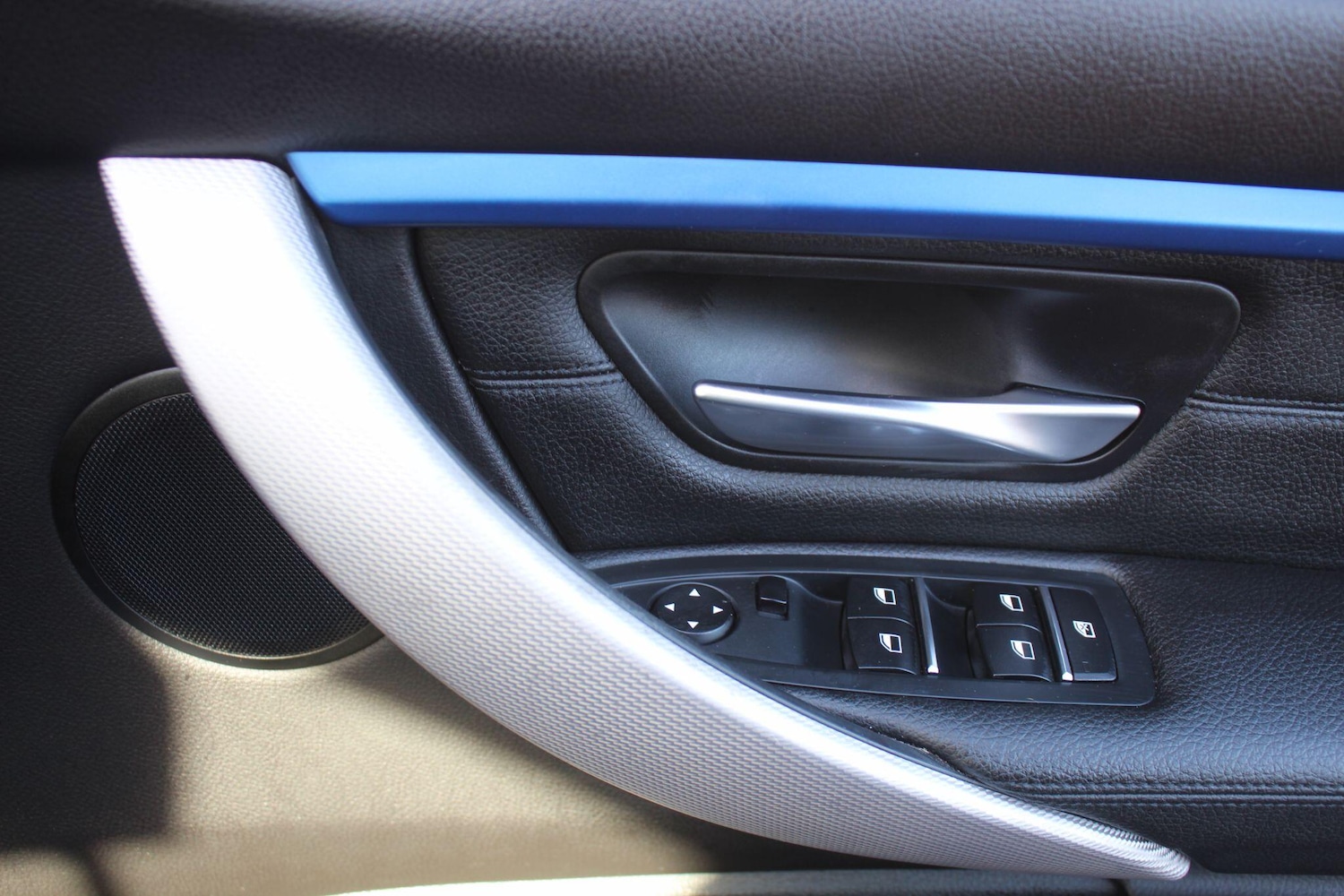 Used BMW 3 Series 2018 for sale - 76926850: Photo 33