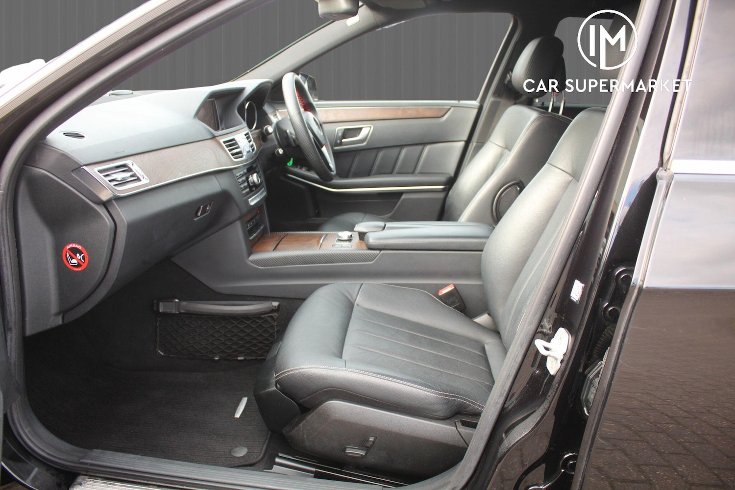 Used Mercedes-Benz E Class 2013 for sale - 76976735: Photo 20