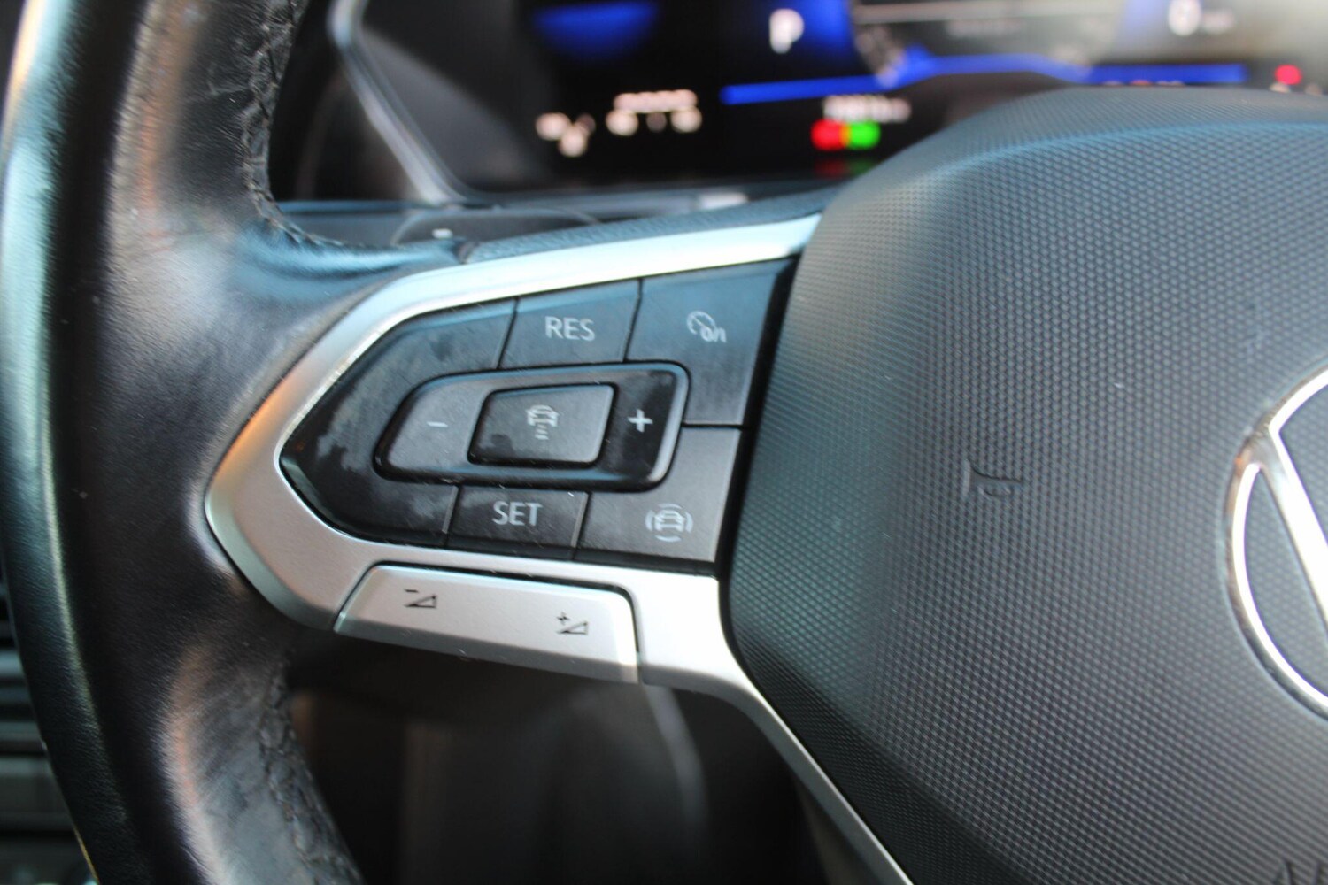 Used Volkswagen T-Cross 2022 for sale - 76953600: Photo 33