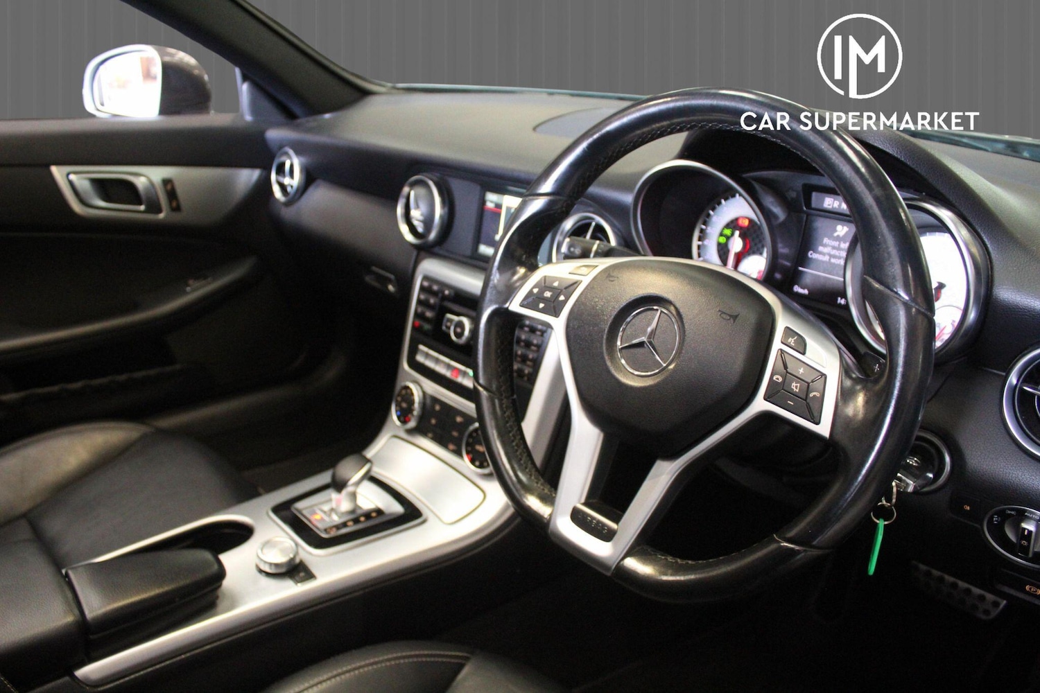 Used Mercedes-Benz SLK 2015 for sale - 76109564: Photo 12
