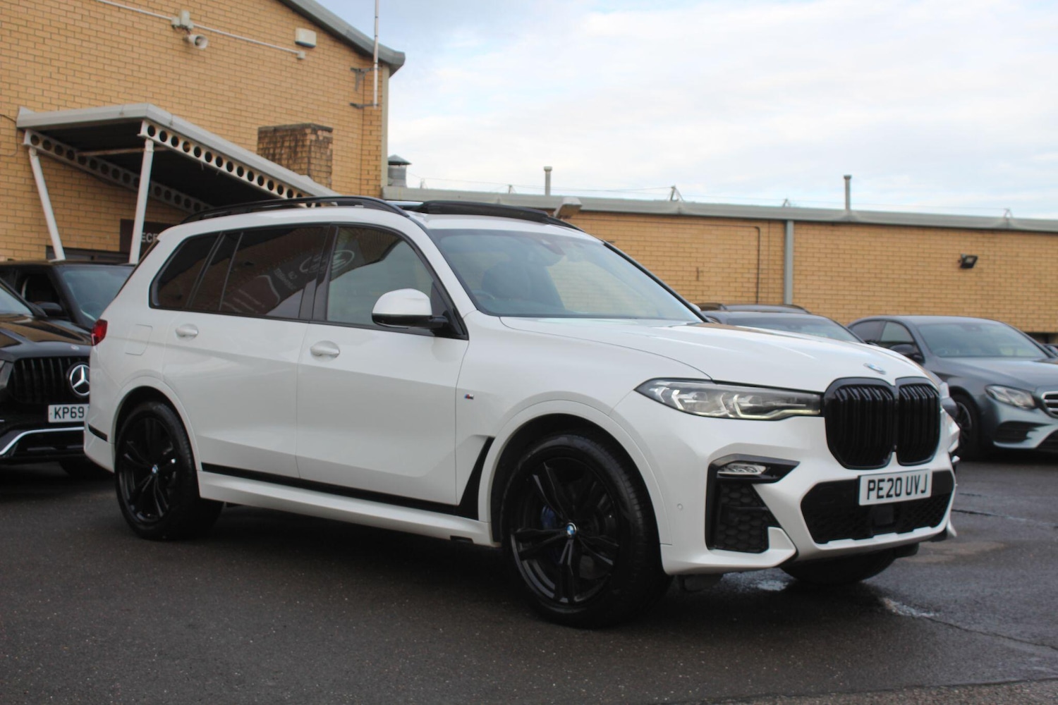 Used BMW X7 2020 for sale - 76839306: Photo 2