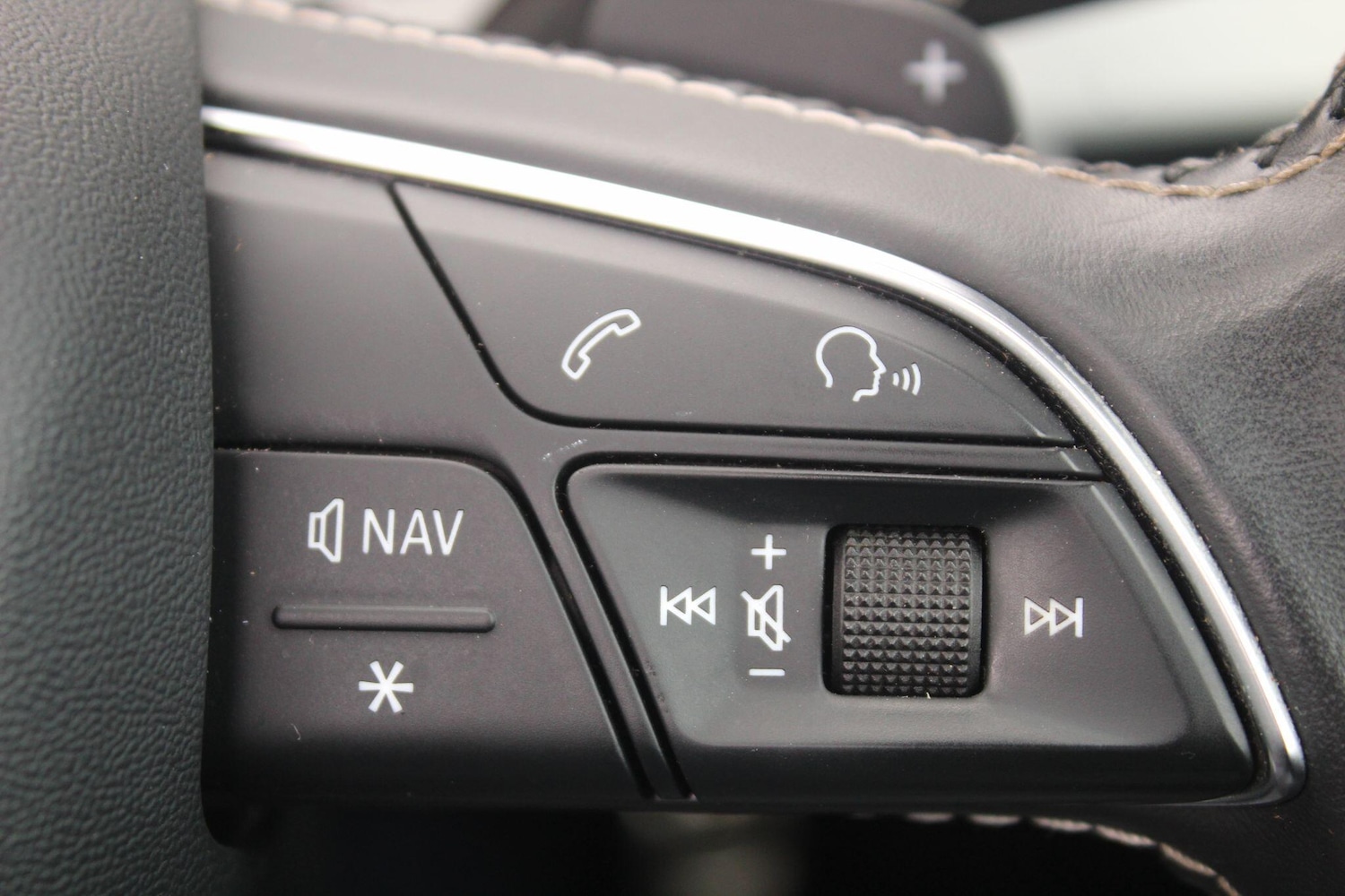 Used Audi SQ7 2017 for sale - 76239640: Photo 24